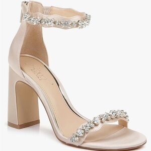 Jewel Badgley Mischka ODESSA Sandal, Champagne Satin